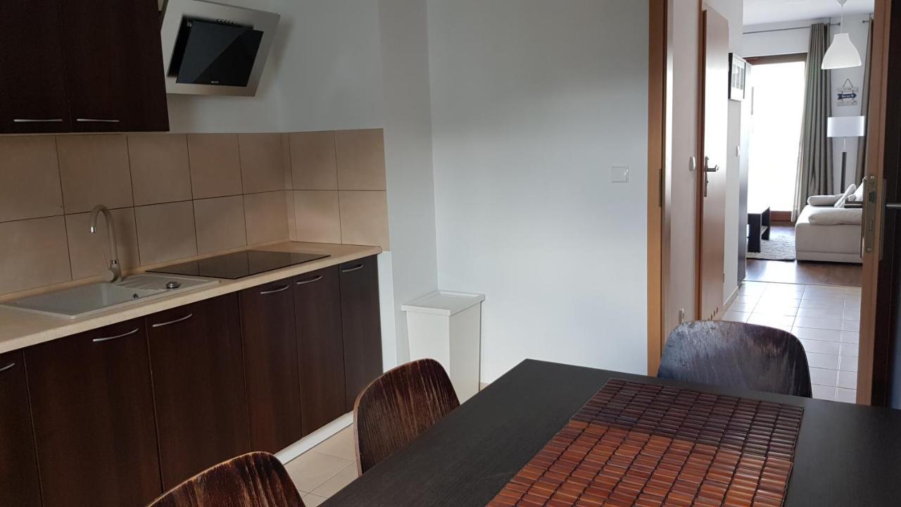 Apartment With 6 Single Beds