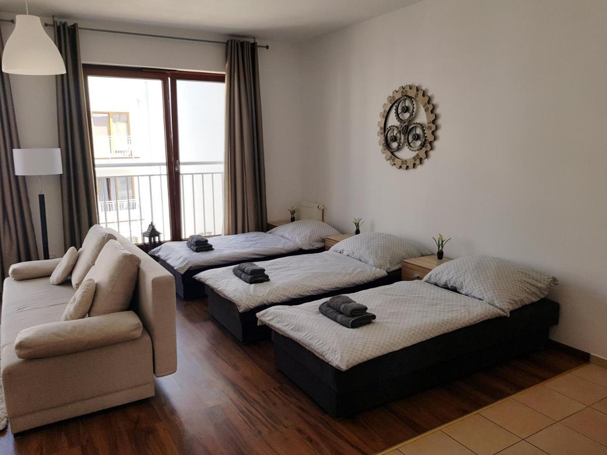 With 6 Single Beds